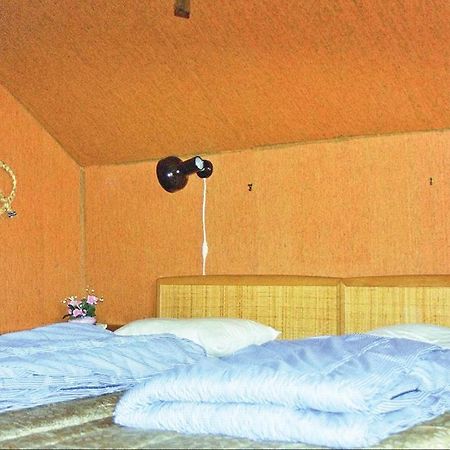 3 Bedroom Beautiful Home In Kristdala Malghult Екстер'єр фото